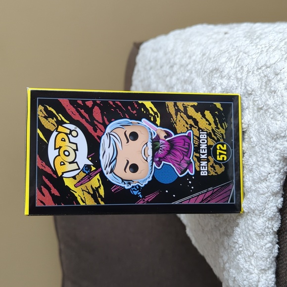 Funko Pop Ben Kenobi Target Exclusive 572 NIB - Picture 2 of 8